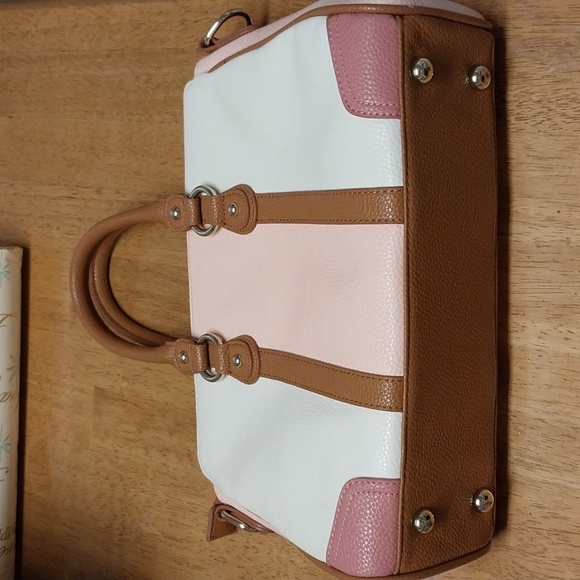 Handbag - Picture 2 of 6